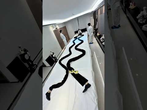 تفاجأت من طول رجليه! 😳 thumbnail