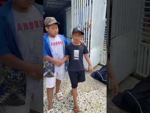 Vidio kocak dan gokil @nyaikembang1nyaikembang1 /siapa yg akan menyelamatkan ku🥲 thumbnail