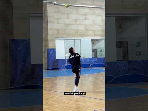 0 problems, 100% focus 🤾‍♂️🔥 #handball #explore #viral #treding #shorts #sports #love #shortsfeed thumbnail