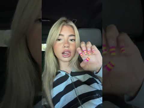 Loveeee so tea 💕🤍 @embreighcourtlynn #embreighcourtlyn #nailsinspo #embreigh thumbnail