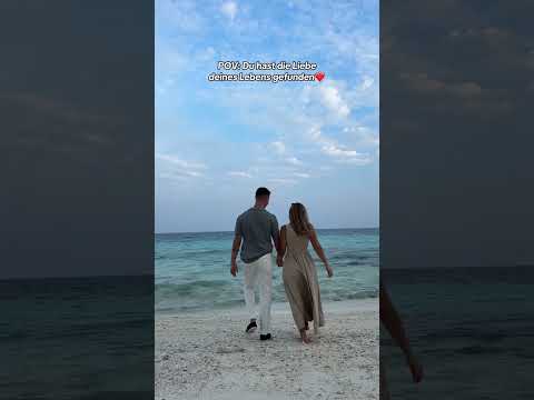 Seid ihr Single oder Vergeben?❤️ #Jonathanundalina #freundin #couple #reisen #travel #beziehung thumbnail