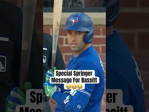 George Springer had a special message for his former teammate 🤪 #MLB #BlueJays thumbnail