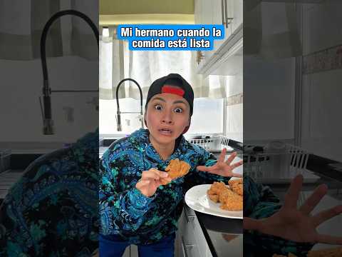 La comida está lista 😅😂 #shorts #humor #tiktokvideo #comedia #funny #fyp thumbnail