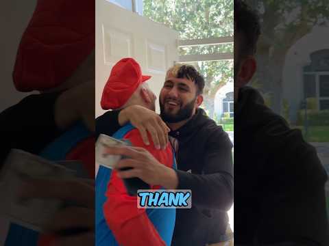 Mario Tips $100 #funny #comedy #relatable #humor #skit thumbnail