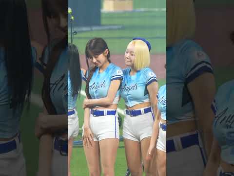 珠珠臉色慘白 大巨蛋真的太冷了 #李珠珢 #이주은 #FubonAngels #cheerleaders thumbnail