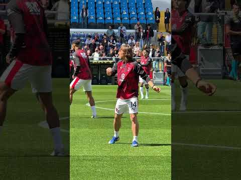 Luka Modrić is back  👀 | #GenoaMilan | #shorts thumbnail