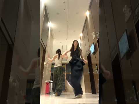 Copines - Aya Nakamura | Dance Trend (Duo Ver.) thumbnail