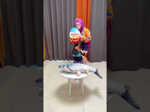 funny gift prank thumbnail