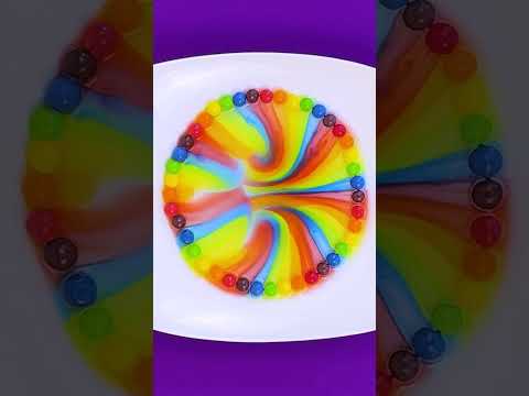 Faisons un arc-en-ciel en bonbons !  #littleangelfrançais #bébélouis #arcenciel #couleurs #activites thumbnail