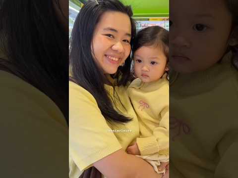 IH! SAMA-SAMA KUNINGG! ✨ #piuwfamily #funny #skit #familyvlog #familychannel #familyvideo thumbnail