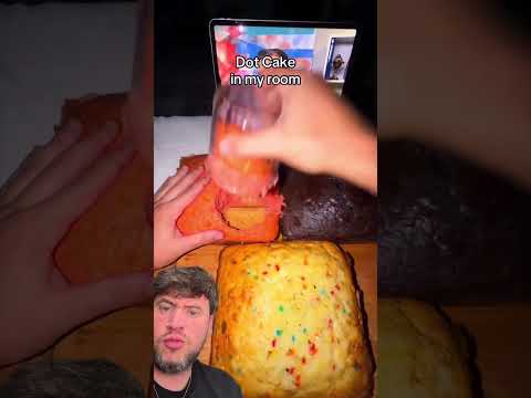 BAKING CAKES IN A ROOM ? @lazypotnoodles #shorts thumbnail