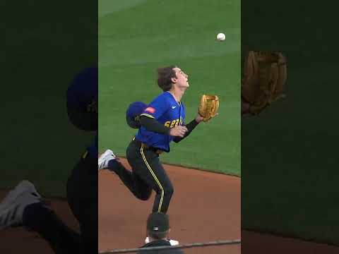 Cole Young pulled off a juggling act 😯 thumbnail