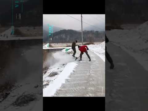 해병대 상병 눈치우는 속도 ㄷㄷ thumbnail