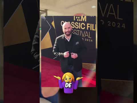 Por qué John travolta cada que sale en cámaras se quita de 6 a 7 años menos? thumbnail