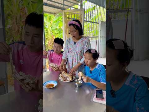 Ăn gà to và cái kết/kỳ kỳ tv & Family #shortvideo thumbnail
