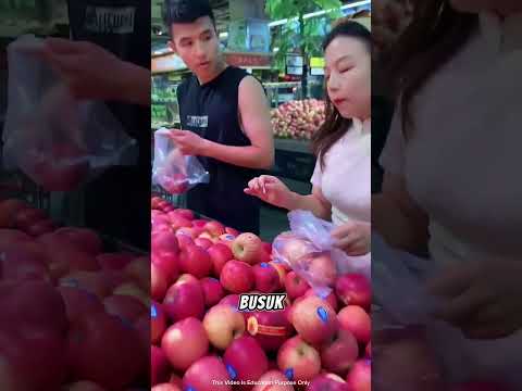 Cewek Ini Kaget Saat Melihat Isi Apel Merah Cantik Ini 🍎😨 #shortsviral thumbnail