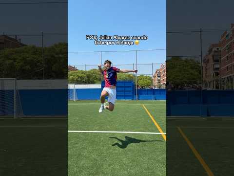 😳 JULIAN ALVAREZ en el BARÇA 😂 #futbol #humor thumbnail
