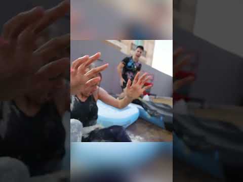 ليش عمل فيها هيك 😭 #shorts #funny thumbnail