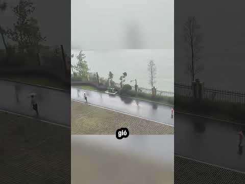 Mẹ ơi chờ con với thumbnail