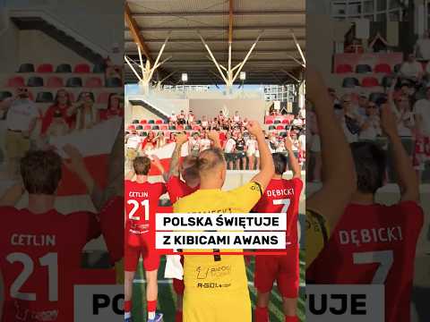 POLSKA ŚWIĘTUJE AWANS Z KIBICAMI #shorts thumbnail