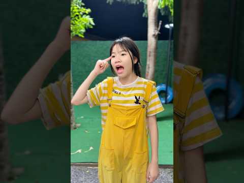 ไม่แบ่งไอติมใช่ไหม #ตลก #โบ๊ะบ๊ะshorts #พี่นาว #shorts thumbnail