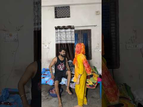Mummy se ladai ho gai 🥺❤️ || #childhoodmemories #friends #relatable #magictrick #dosti  #party thumbnail