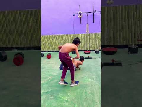 Aesa kisi ke sath nahi karna chahiye.???? #shortvideo #funnyvideo  #comedyvideos #funnyshorts thumbnail