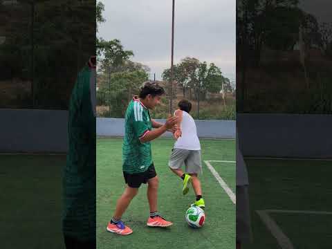 RETO PIEDRA, PAEL O TIJERA VERSIÓN FUTBOL ⚽️🇲🇽🇩🇪 thumbnail