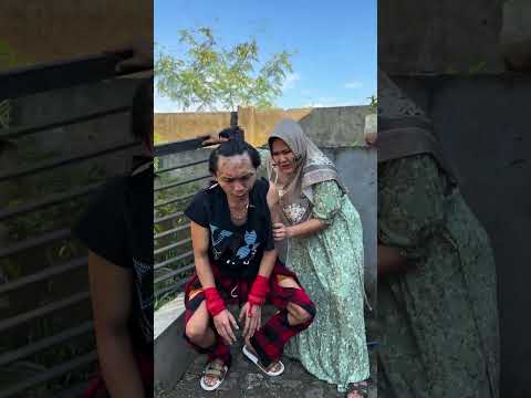 Emak sabar banget #shorts thumbnail
