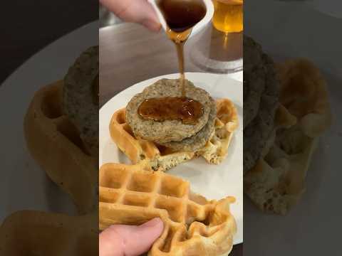 Drafting the Ultimate Hotel Breakfast #RayBanMetaPartner #RBMCP #ad thumbnail