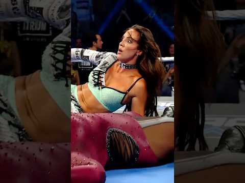 Tiffany Stratton returns the favor thumbnail