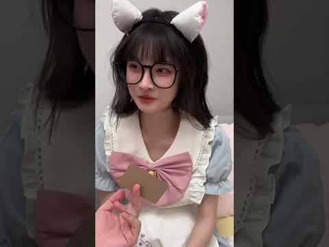 侣券的正确使用方法 #吴予 #做我的猫 #情侣日常 thumbnail