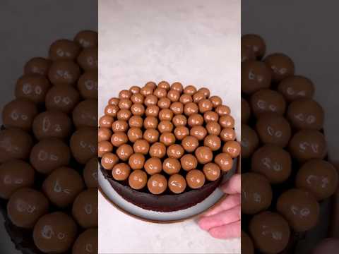 How to make THE BEST CHOCOLATE cake for your sibling😅❤️🍰| CHEFKOUDY thumbnail