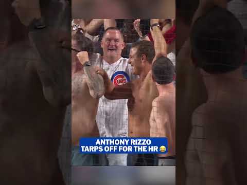 Anthony Rizzo goes TARPS OFF after Ian Happ LAUNCHES a home run to the back of the bleachers! 🚫👕 thumbnail