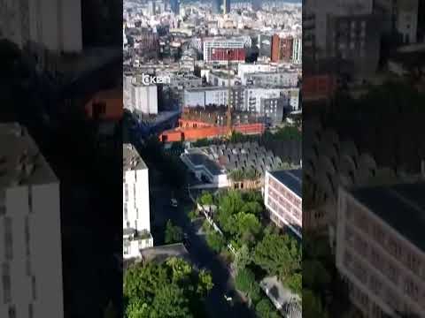 70-vjeçari shpenzon kursimet për të parë botën, jo për t’ua lënë fëmijëve. A ka të drejtë? thumbnail