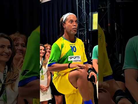 Ronaldinho 45 Years Lots Of Action 🔥 thumbnail