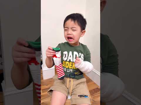 Sister always ready to help brother 👧🏻❤️👶🏻 thumbnail