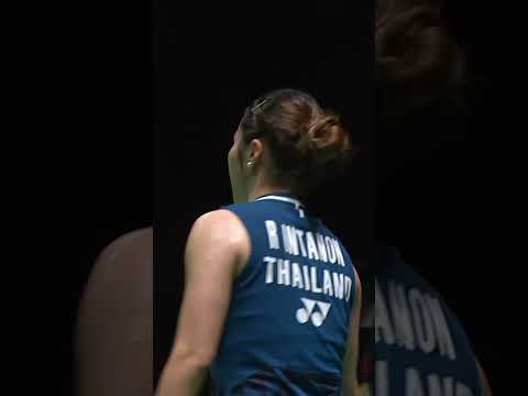 Elegant spin! #shorts #badminton #BWF thumbnail
