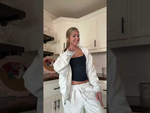 What do u guys think @embreighcourtlynn #embreighcourtlyn #embreigh thumbnail