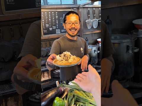 気づけば大将のファンになる屋台 thumbnail