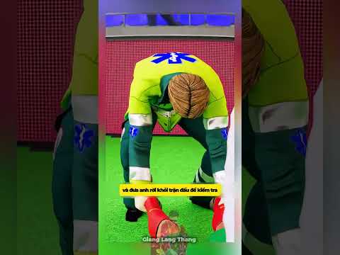 một người cổ động viên quá khích đã ném chiếc bật lửa về phía ro lan do#facts thumbnail