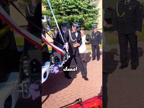 أفسدت الزجاجة الحفل بأكمله thumbnail