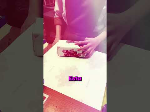 Como envuelven regalos en JAPÓN 😮☁️ thumbnail