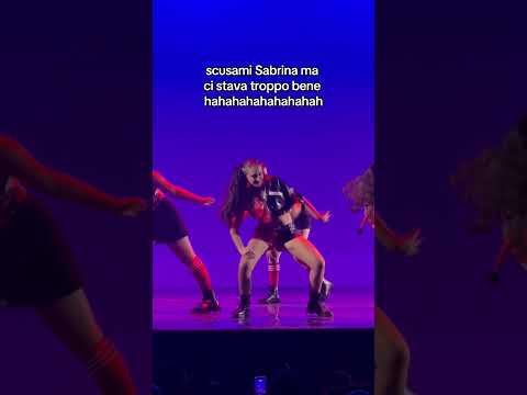 Ti prego sembra che la stai BALLANDO AHHAHAHAHAHAHAJ #brothers 💃🕺🏻 thumbnail