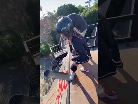 skateboard #girlpower thumbnail