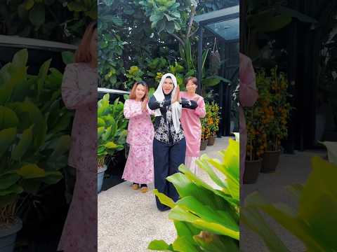 Happy Happy Aidilfitri Out Now! thumbnail