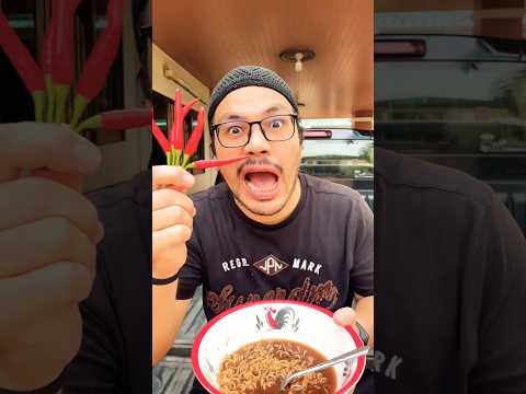 แข่งกินเผ็ด พริก 10 เม็ด!! 🌶️🥵😂 #funny #comedy #drama #humor #memes #youtube #shorts #minmayang thumbnail