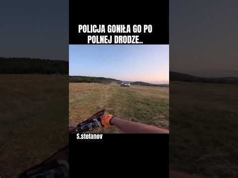 Dlatego motocykliści uciekają policji #shorts #foryou #motorcycle #duet #trending #police #viral thumbnail