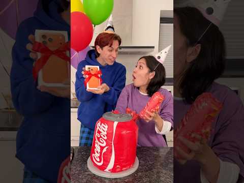 I Forgot about Karinas Birthday 😱🎂 thumbnail