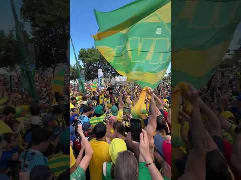 NINGUÉM FAZ FESTA MELHOR DO QUE O BRASILEIRO 🇧🇷🇧🇷🇧🇷 #shorts thumbnail